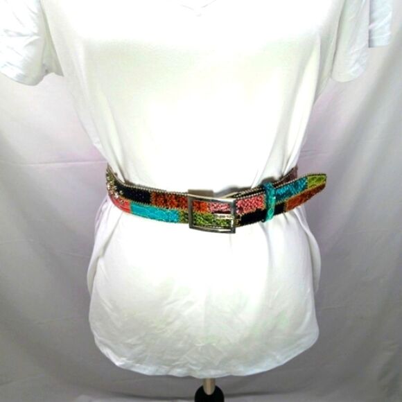 Guess Vibrant Mock Snakeskin Reptile Studded Beaded Belt Silver Buckle Size XS.. - Picture 4 of 14